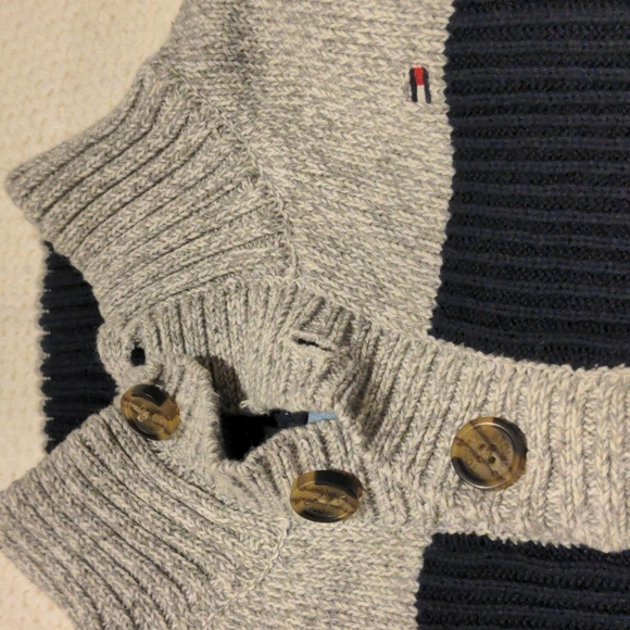 Boys sweater - Picture 3 of 4
